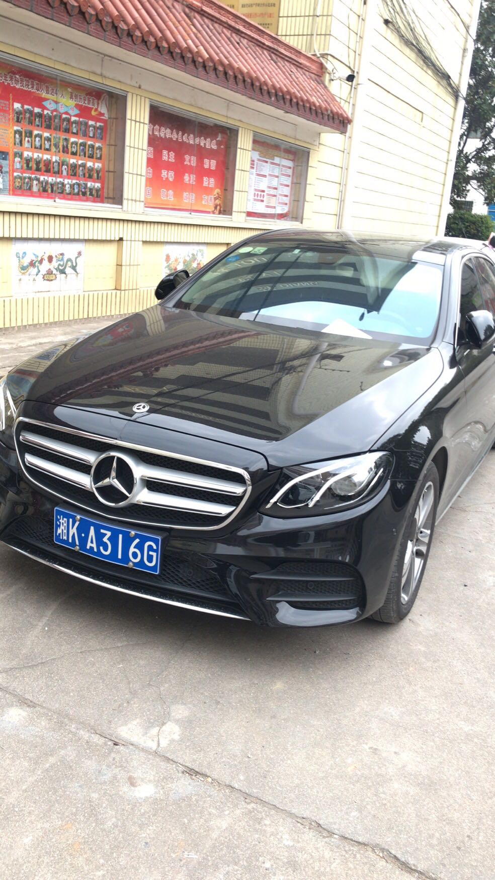 馬路邊隨意停車