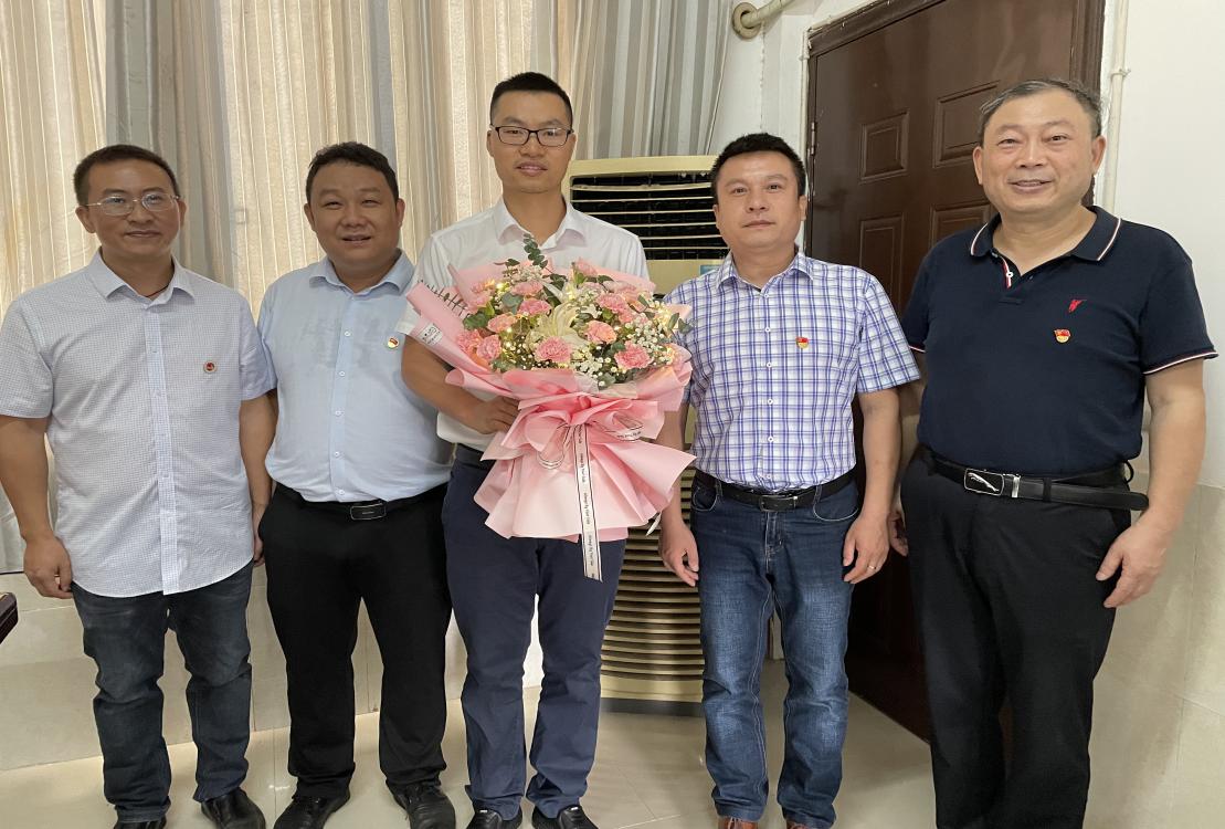 慰問林鵬老師