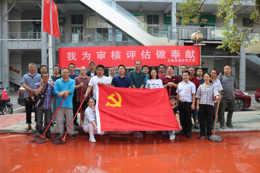參與活動的全體成員合影
