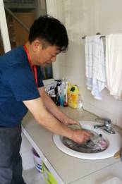 譚甲凡參加義務(wù)勞動(dòng)