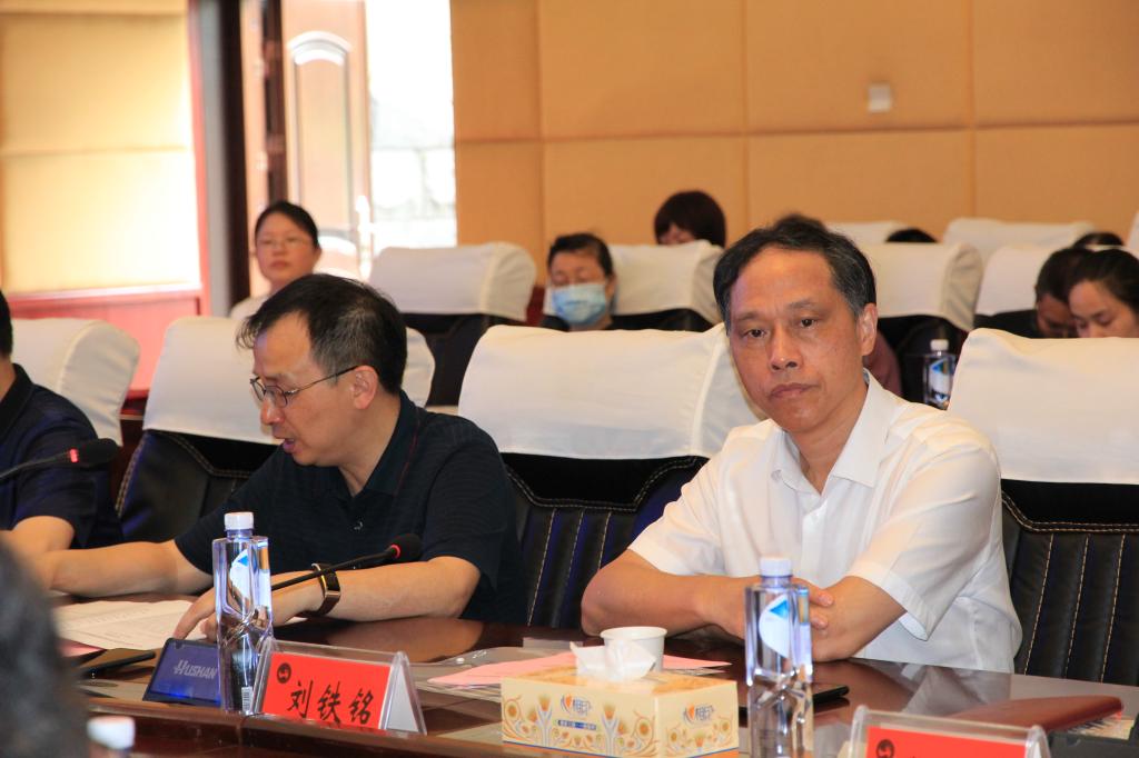 校長(zhǎng)劉鐵銘蒞臨指導(dǎo)