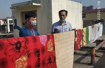 鐵銘書記勞動(dòng)