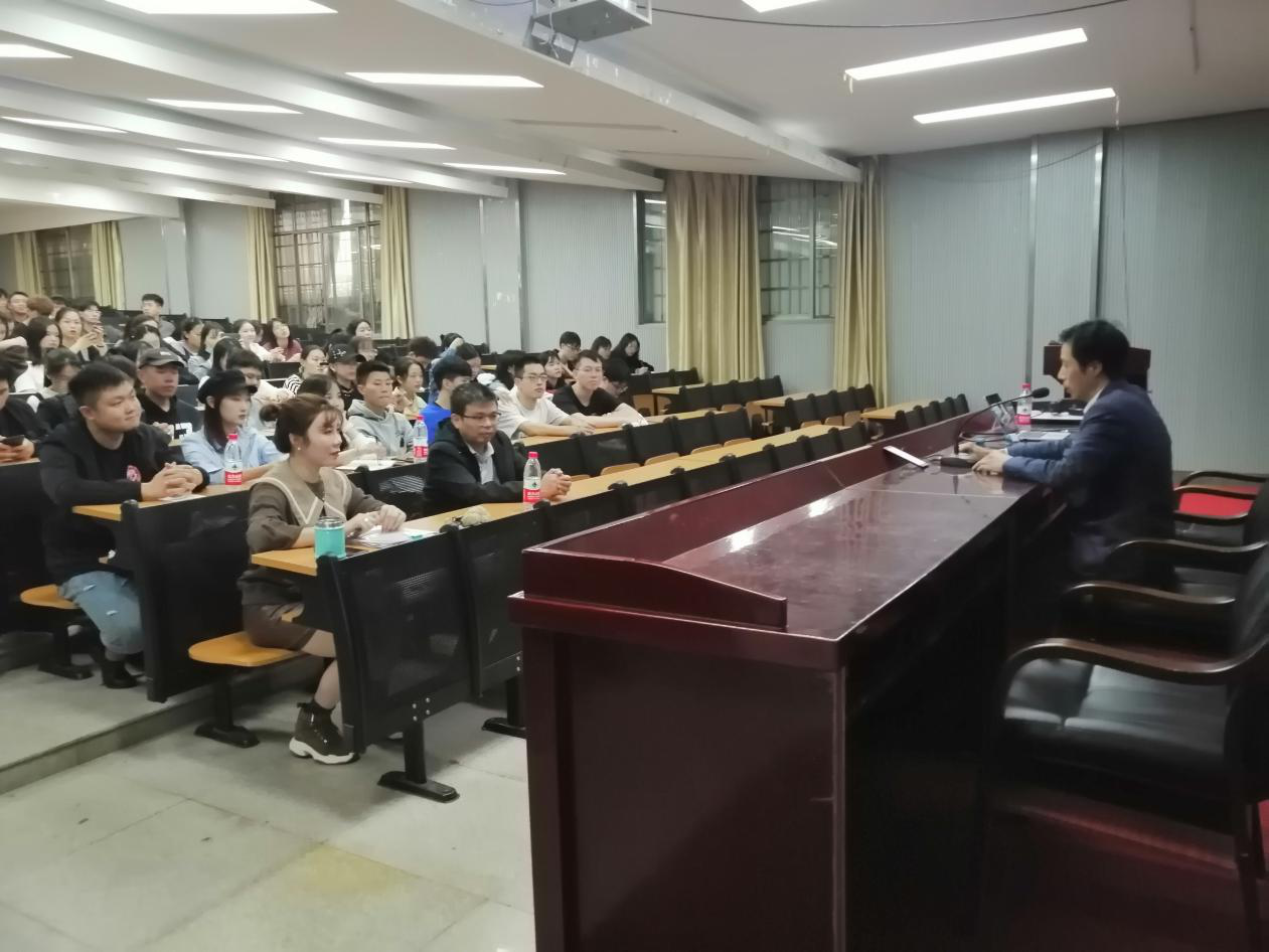 副院長陸序彥主持講座